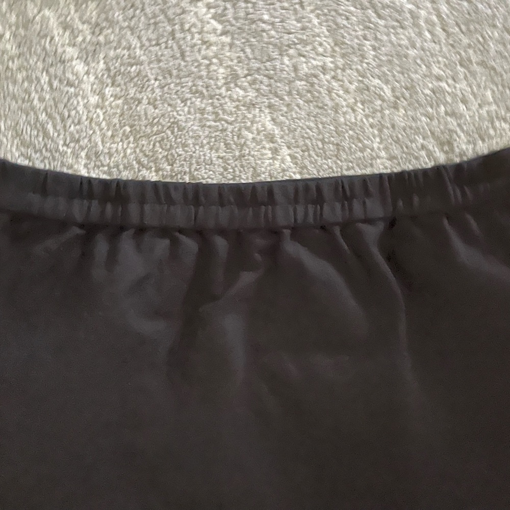 Black scalloped hem skirt